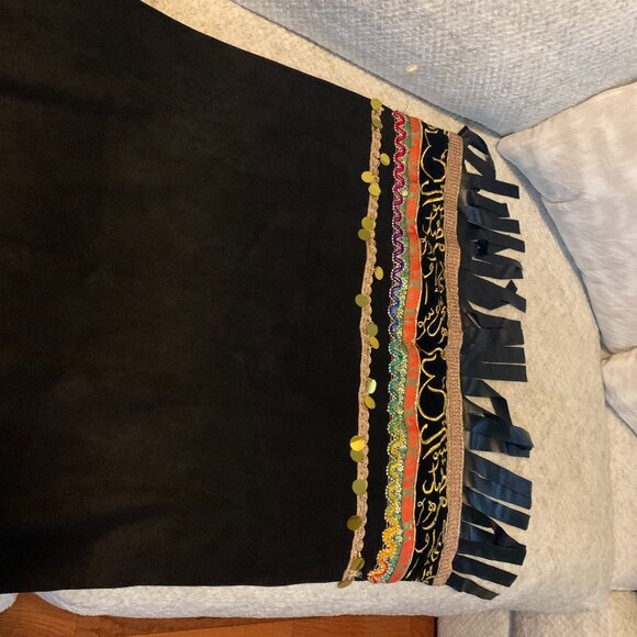 Scarf/Wrap NWT - Picture 3 of 3